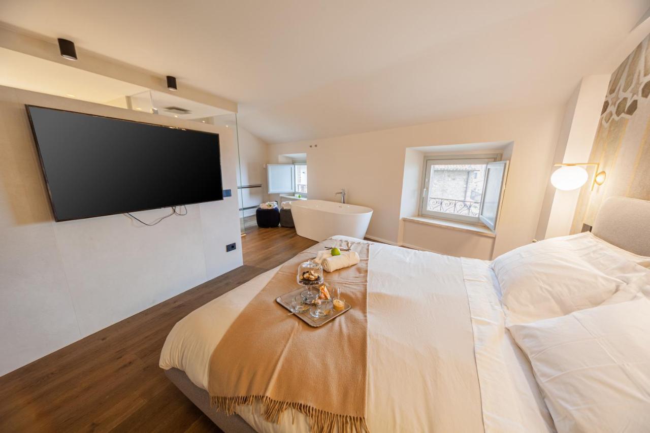 Bed and Breakfast Domus Fonte Dei Leoni Ассизи Экстерьер фото